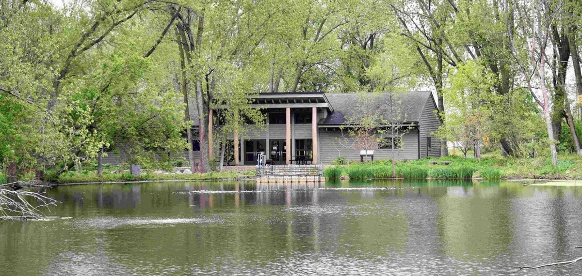 Hawthorne Hill, IL - Hawthorne Hill Nature Center | Enjoy Illinois