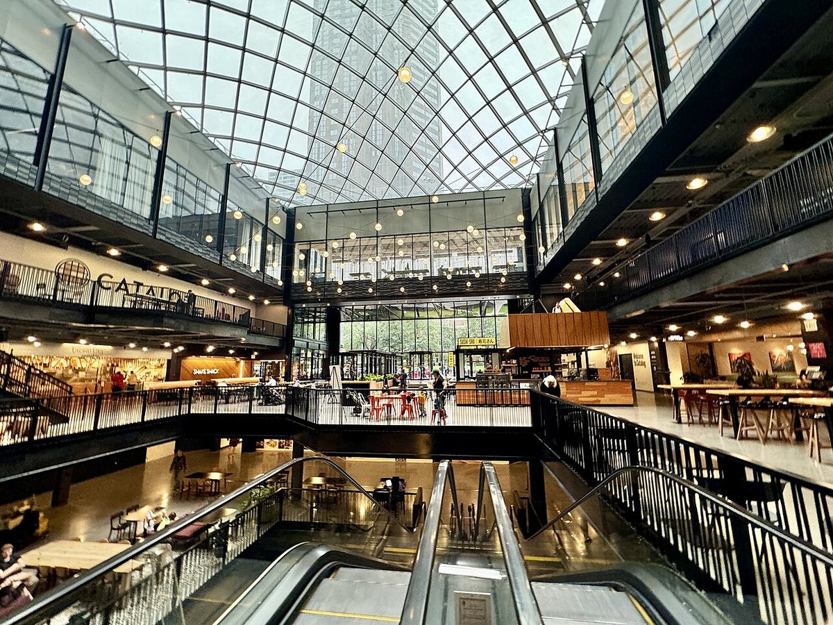 Hoffman Estates, IL - Fichier:Atrium, Sears Tower, Wacker Drive and Jackson Boulevard, Chicago, IL  - 